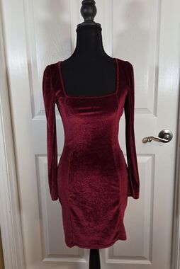 Red Velvet Dress Womens XS Stretchy Body Con Dark Romantic